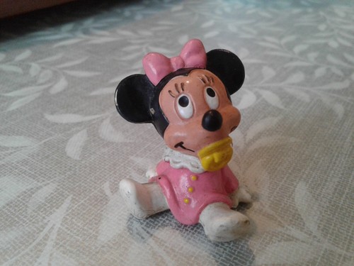 Minnie duck bébé avec - duck,