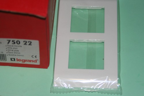 Legrand mosaic plaque 2 - 45,