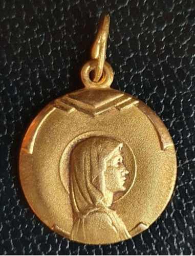 Médaille religieuse plaqué