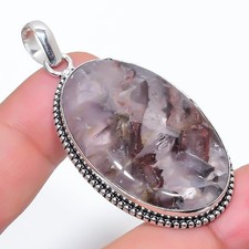 Pendentif pierre précieuse