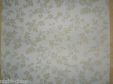 1 ROULEAU DE PAPIER PEINT