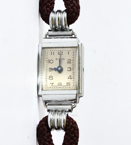 Montre ancienne mécanique - ancienne,