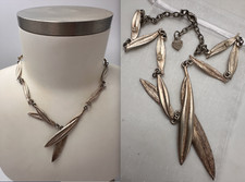 Collier feuillage en alliage