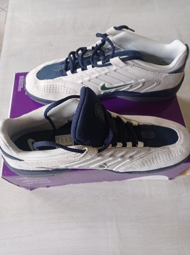 Nike vertabrae taille 45 - vertabrae,