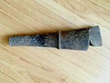 Lot de 2 robinets en bois