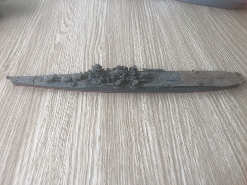 Maquette bateau guerre - de,