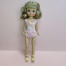 Petites taches de rangement pour costumes justaucorps Betsy McCall