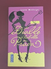 LIVRE DE POCHE LE DIABLE S'HABILLE EN PRADA LAUREN WEISBERG LIBRO BOOK DOCCASION