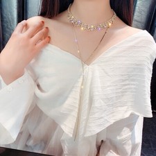 Long collier sautoir plastron