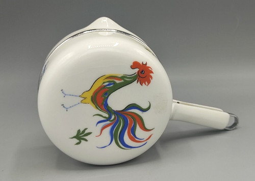 Ancienne petite casserole avec
