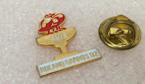 Pin tennis roland - pin's, garros