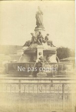 LE-PUY-EN-VELAY vers 1870  Fontaine Crozatier Haute-Loire