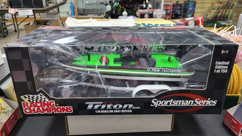 Nib 2002 triton fishing boat - nib,