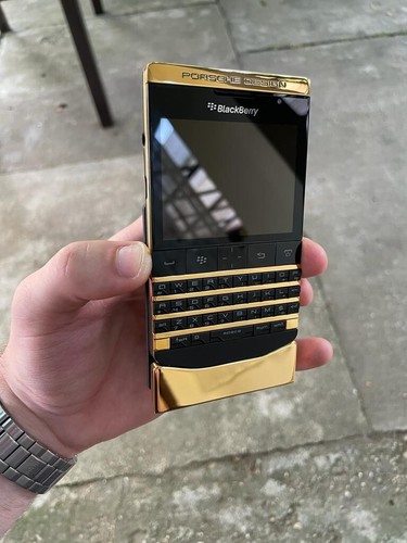 Blackberry porsche design - blackberry,