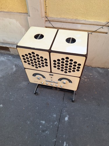 White rr126 radio achilles - white, by
