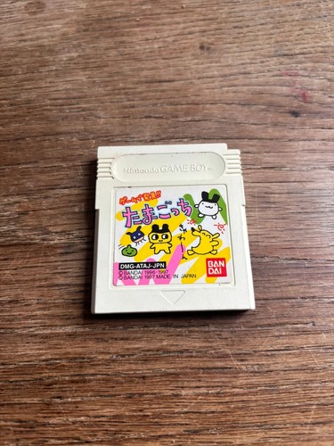 Jeu vidéo tamagotchi - ,