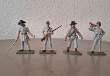 STARLUX - Lot de 4 figurines