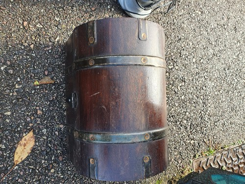 Ancien petit coffre bois - en,