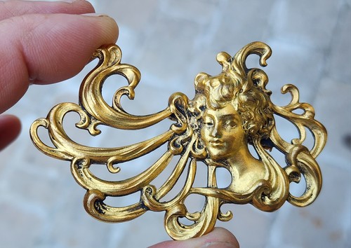 Broche art nouveau metal - art,