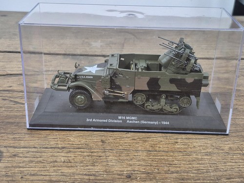 Miniature militaire half - militaire, 1/43