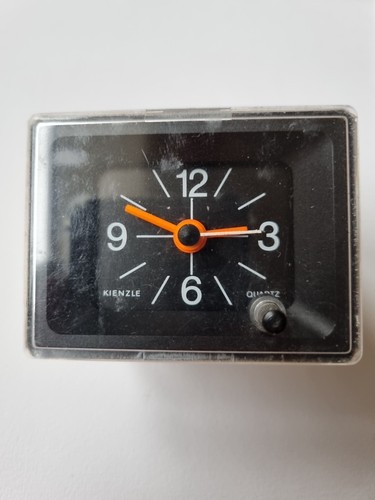 Horloge analogique - ​🕒,