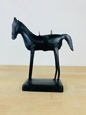 Sculpture brutaliste Cheval