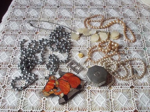Lot bijoux anciens et - anciens,