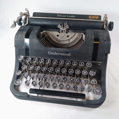 Antique 1940s underwood deluxe - antique,