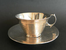 tasse à thé en argent massif minerve XIXeme aux armes beau décor giolloché 156gr