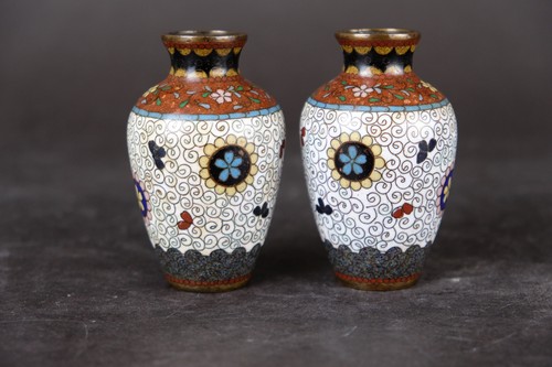 Paire vases anciens - de,