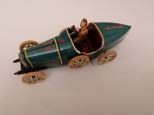 Véhicule métal tôle voiture