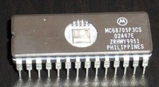 1 x MC68705P3CS - MCU 8-bit