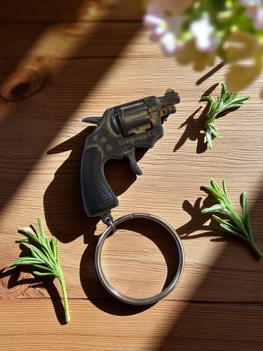Porte clés vintage - vintage, pistolet