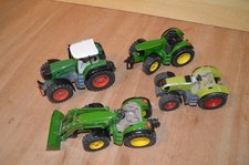 SIKU  LOT DE 4 tracteurs 