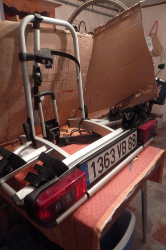 Porte vélo sur - porte,
