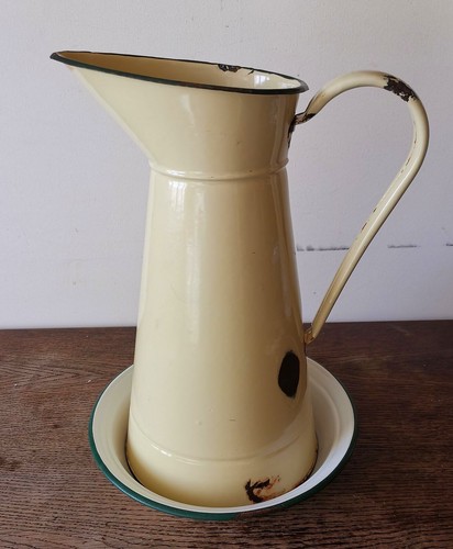 Ancien broc cuvette en - et,
