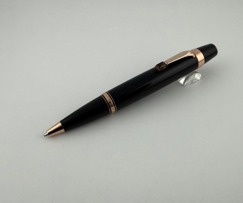 Stylo bille montblanc - à,
