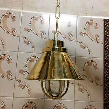 Plafonnier suspendu en laiton