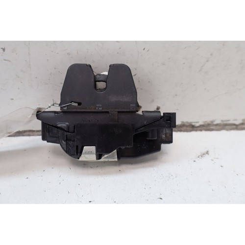 Serrure hayon peugeot 207 - serrure,
