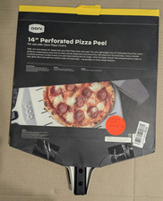 Pelle à pizza Ooni 14” perforée – Manche long (manche cassé)