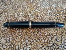 STYLO PLUME MONTBLANC MEISTERSTUCK 149 - PLUME M EN OR  DEUX TONS .POMPE