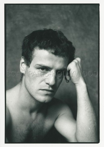 James fox male masculin - a.,