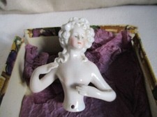 DEMI FIGURINE ANCIENNE BUSTE MARQUISE EN PORCELAINE