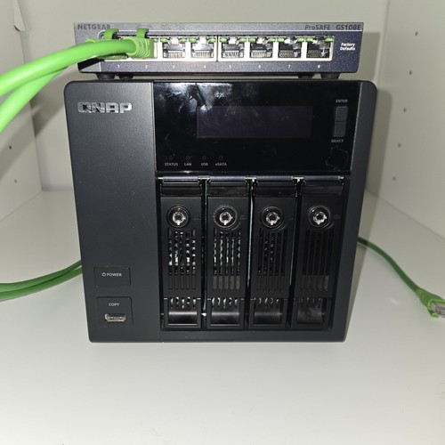 421 qnap serveur nas - ts,