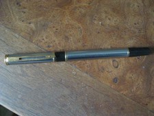WATERMAN/ ANCIEN STYLO  BILLE FONCTIONNEL /RECHARGE BLEUE DES ANNEES 1990 TBE