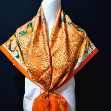 RARE VINTAGE HERMES Écharpe en Soie "Neige d'Antan" Carre 90 Duty-free US