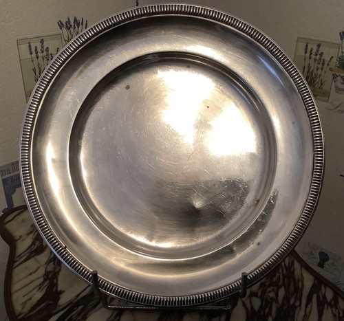 Ancien plat rond métal