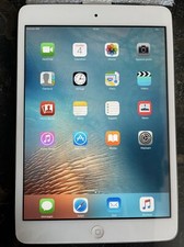 APPLE MINI IPAD A1454 16 GO Couleur Argent Sidéral 4G