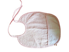 bavoir rose DMC à broder 25X22CM