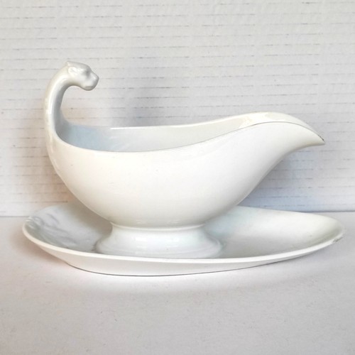Faïence saucière casque